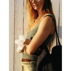 J.CREW NWOT Women’s Featherweight Cashmere Ribbed Tank Top in Topiary-Size XS